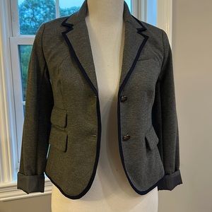 Fully lined grey knit blazer with navy trim